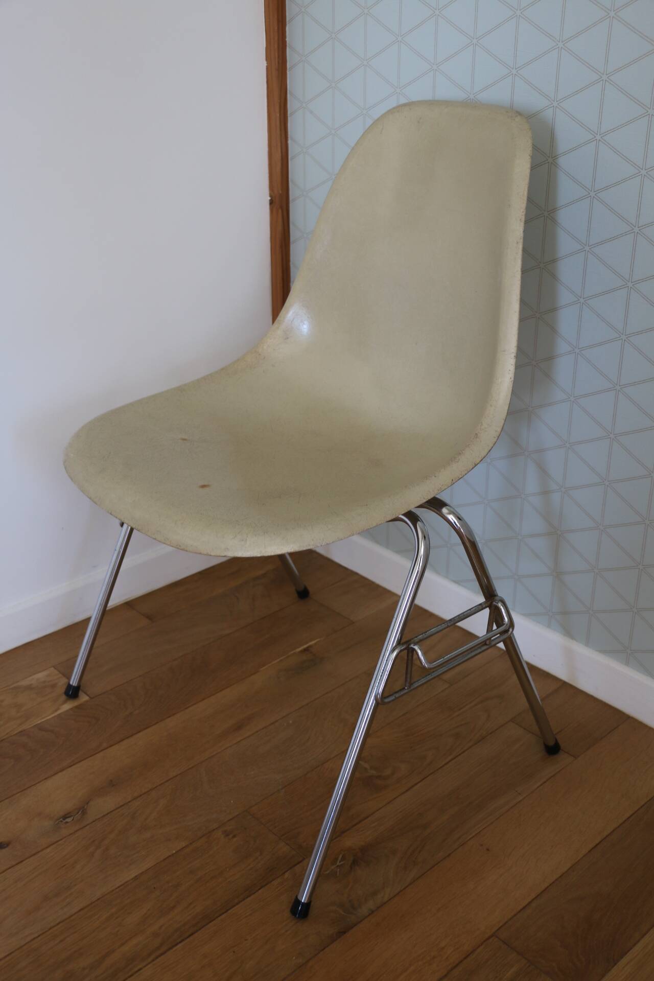 Eames cream shell chair Herman Miller