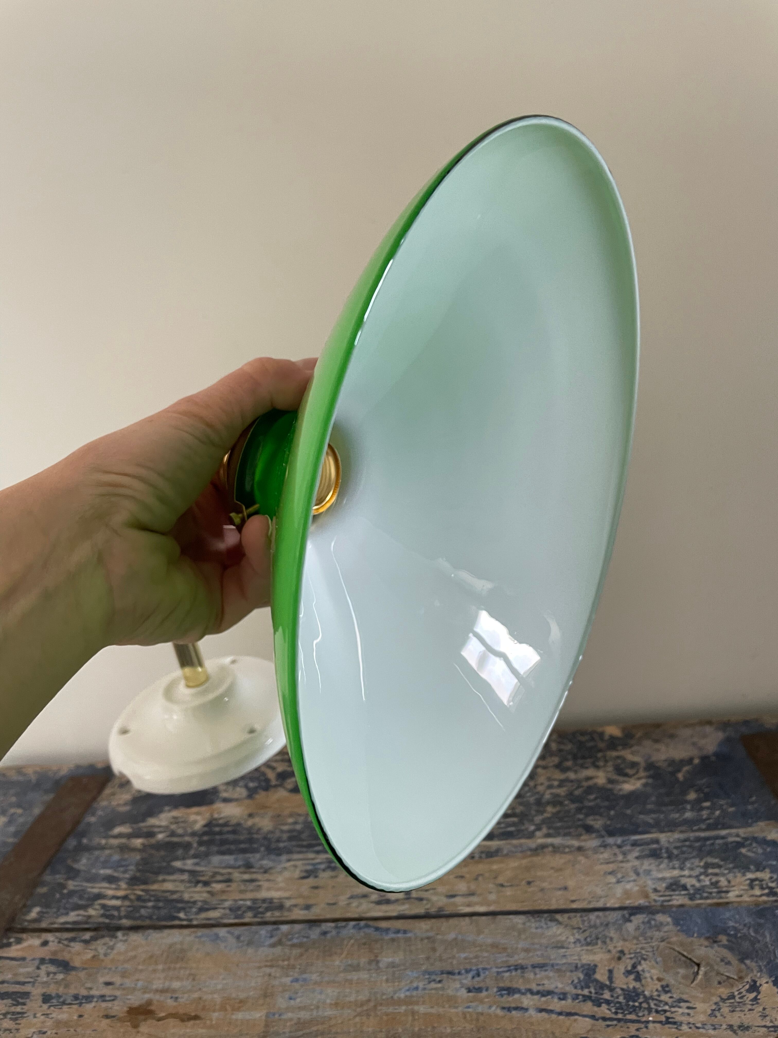 Wall lamp in green opaline and ceramic