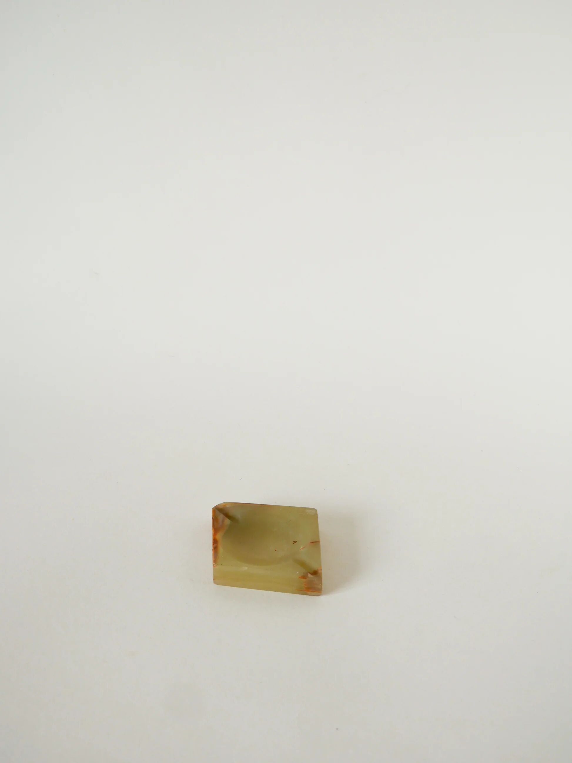 Vide-poche en onyx forme carreau vert et marron, 1970