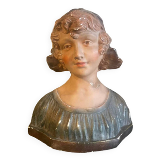Bust of a woman
