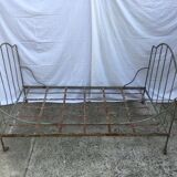 Wrought iron folding bed