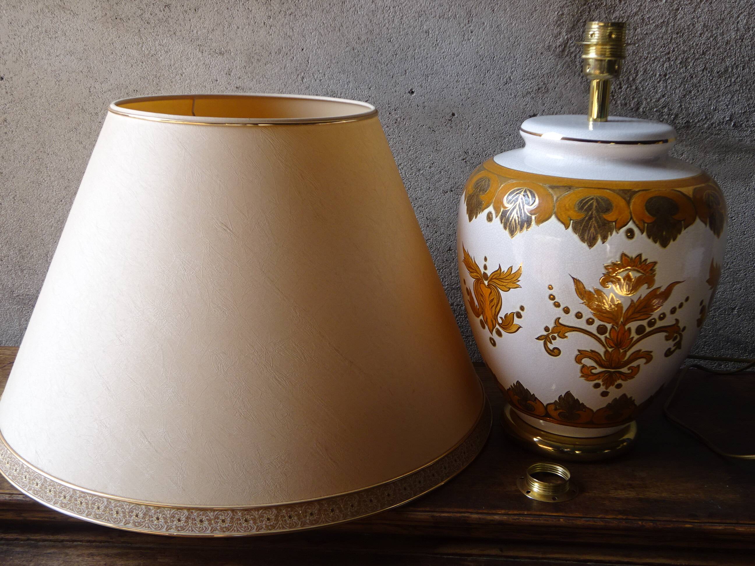 Large Louis Drimmer floor lamp, 74 cm in height.