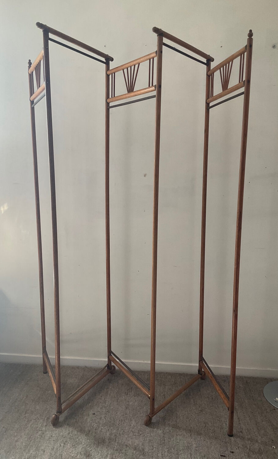 Paravent vintage des années 60 en bois et rotin
