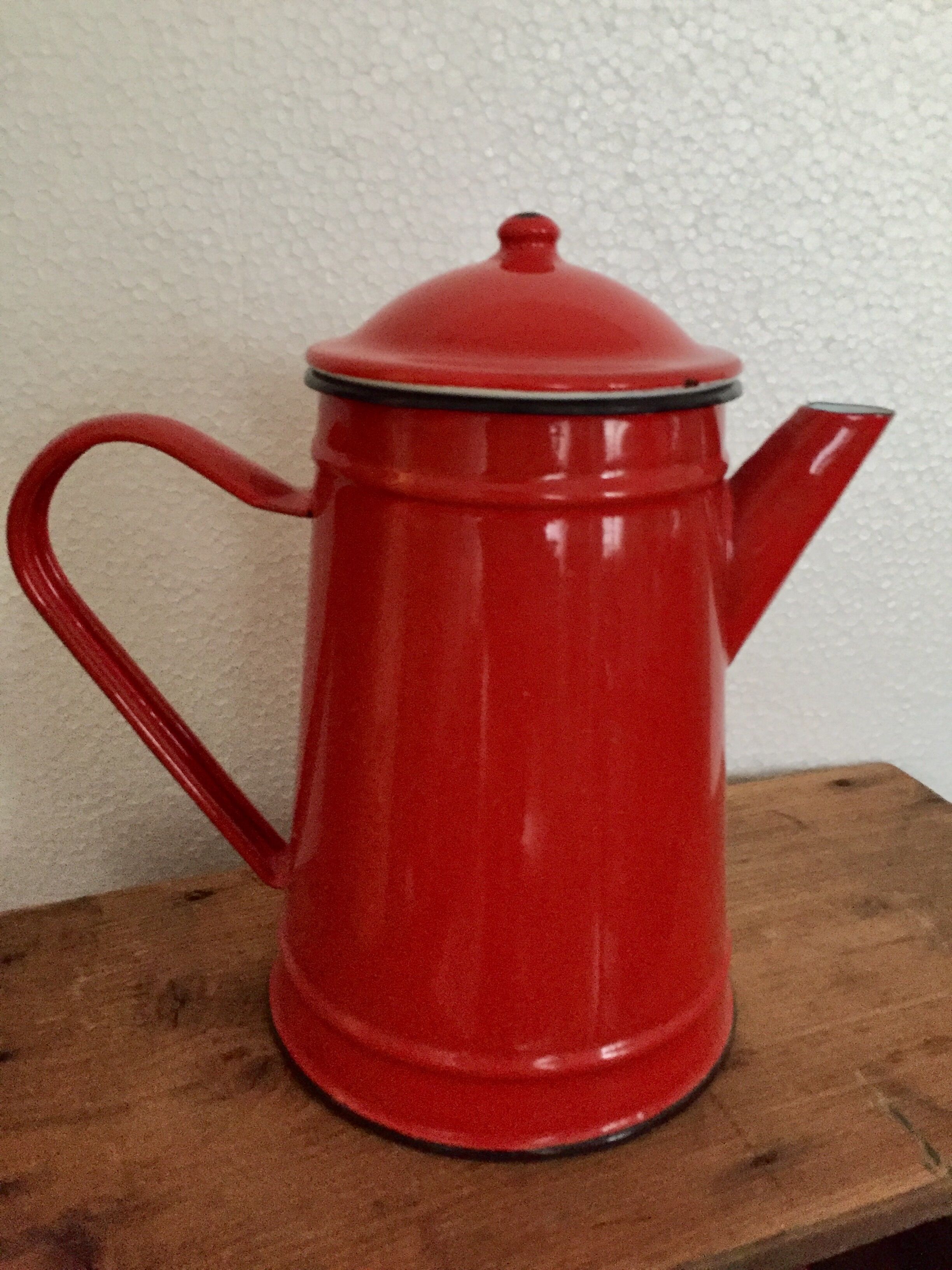 Red coffeemaker for the kitchen