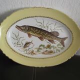 Old Service Dish Mill of Wolves