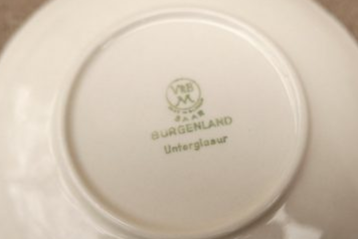 8 tea cups Villeroy and Boch