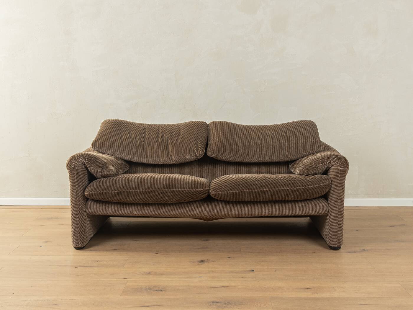 sofa "675 maralunga", vico magistretti, cassina