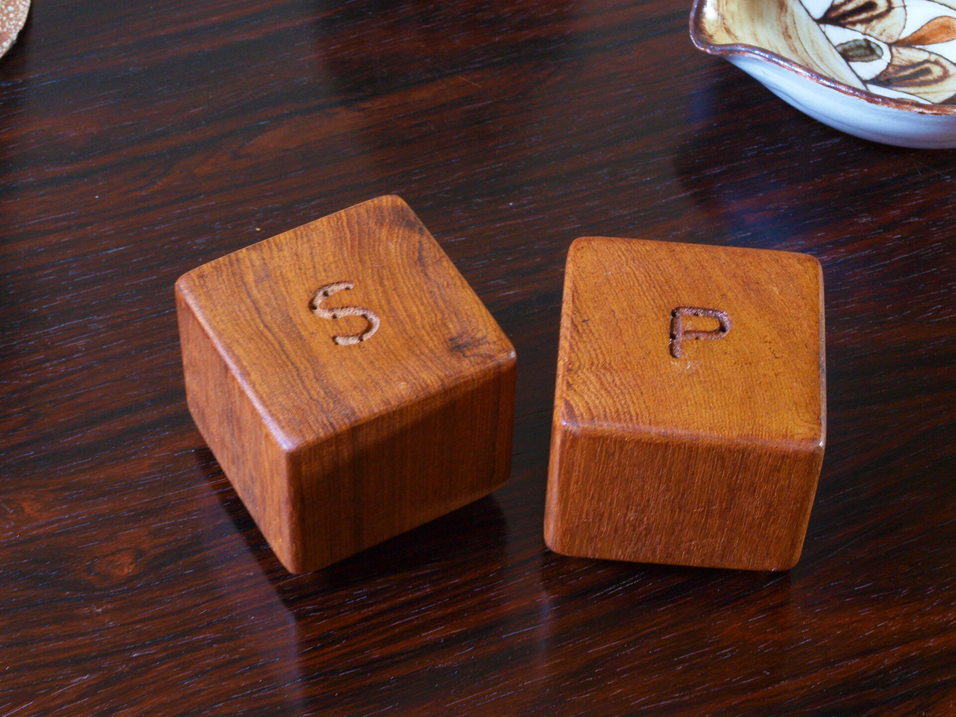 Scandinavian salt and pepper in teak