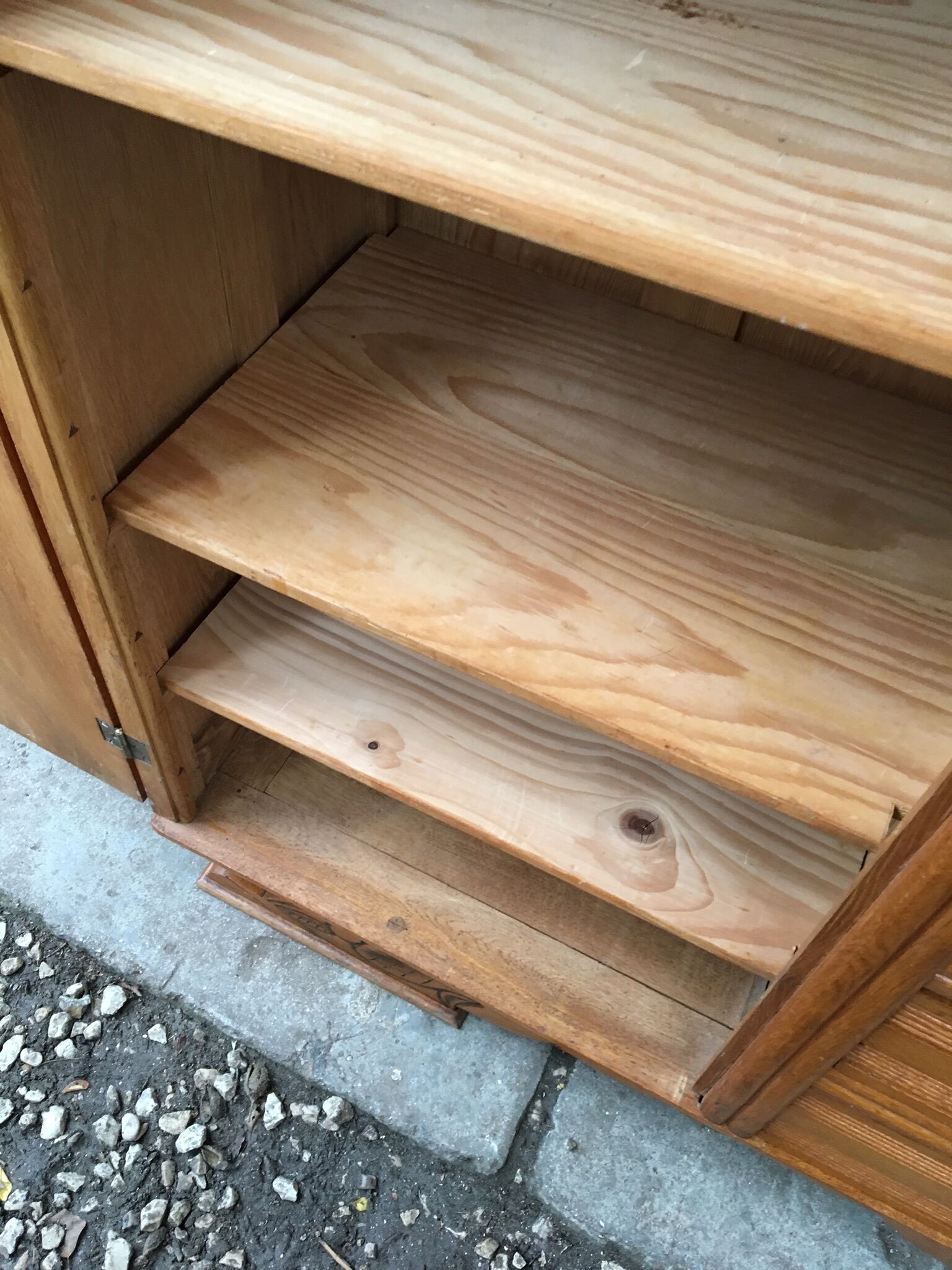 Asymmetrical parisian wardrobe