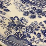 Assiette en porcelaine bleue ironstone