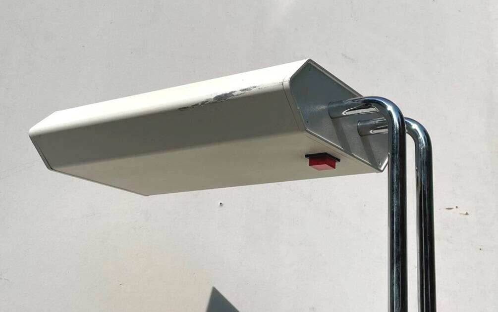 Regent halogen floor lamp. Vintage 80s