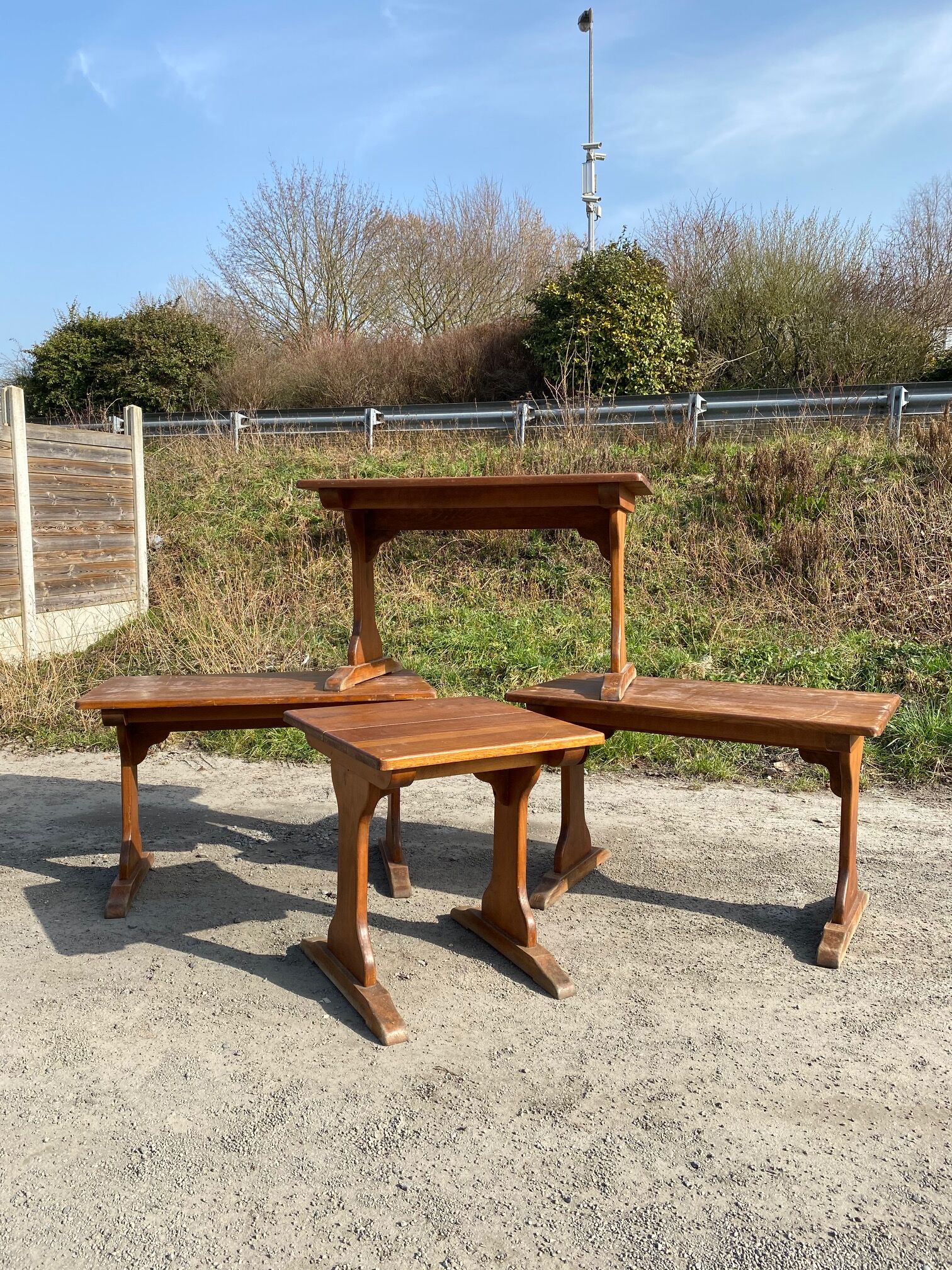 Suite of 5 bistro tables