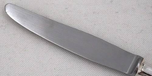 Christofle America 12 dessert, cheese, and side knives, silver-plated metal, 20.2cm