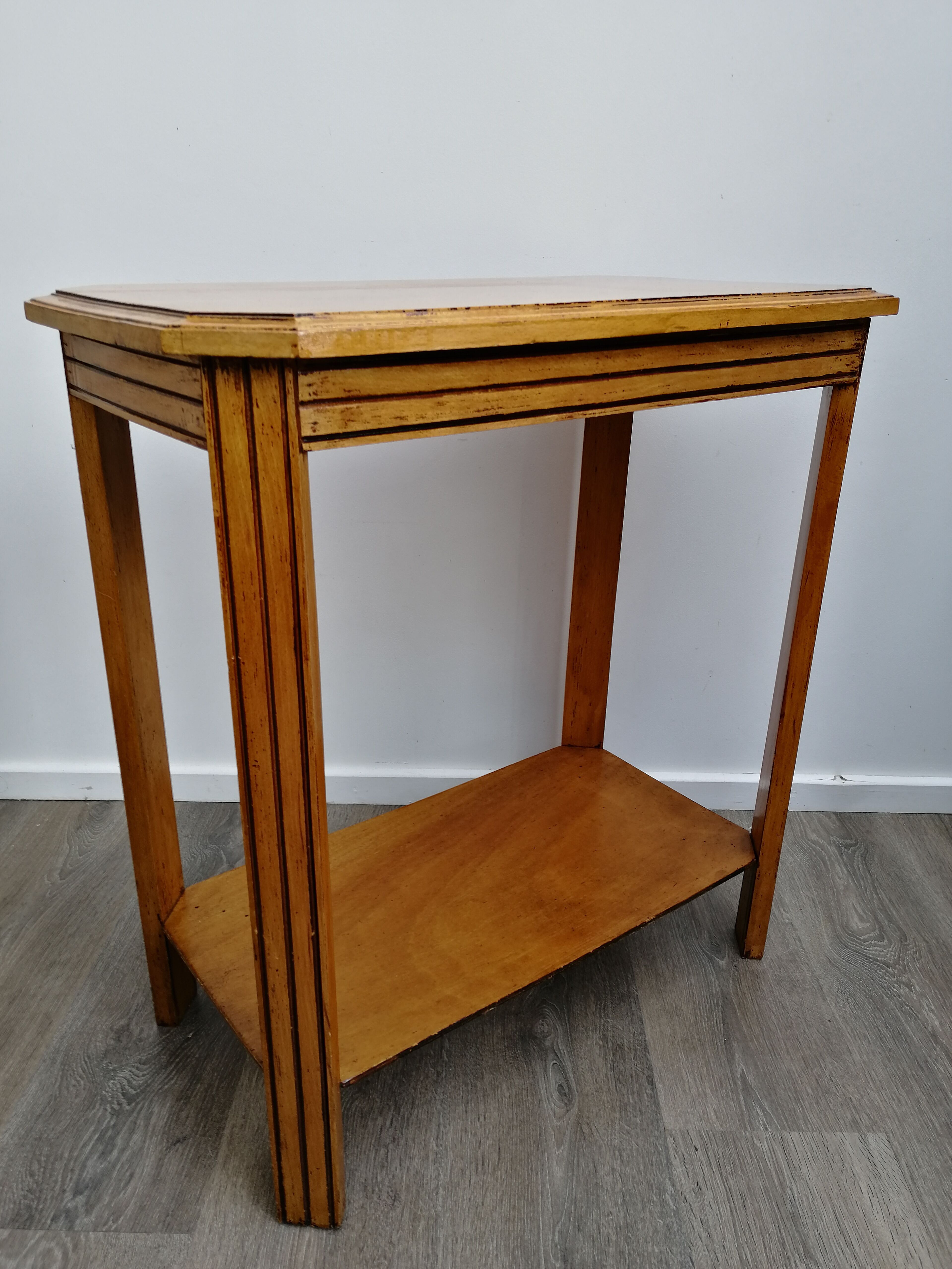 Art Deco-style side table