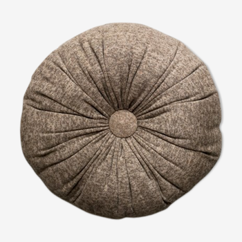 Round cotton cushion