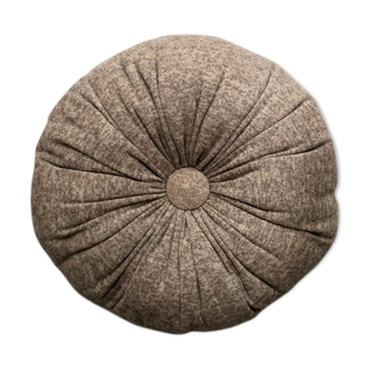 Round cotton cushion