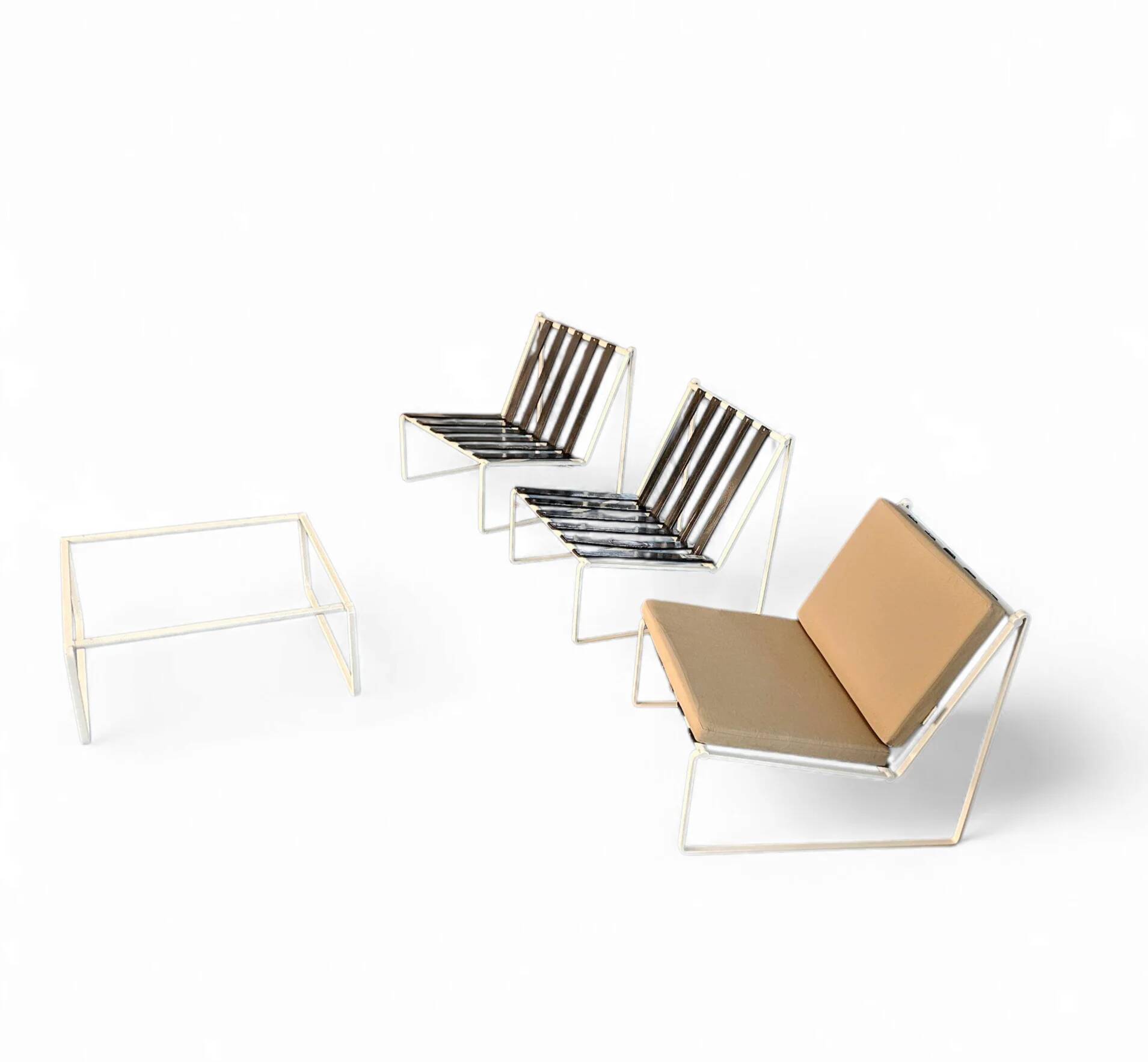 Chaises longues Kho Liang Ie 024 / table basse / Artifort 1962