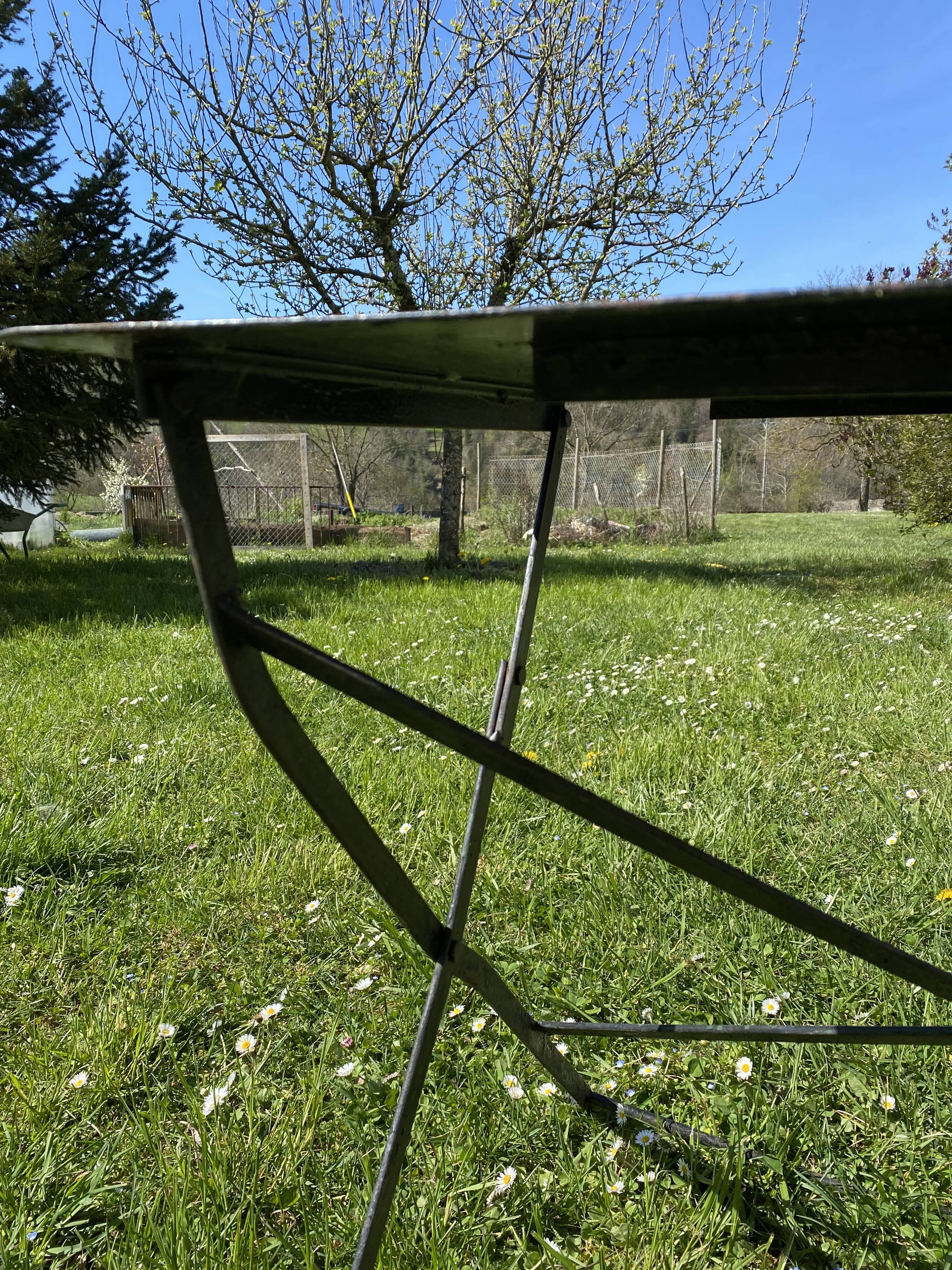 Antique black metal folding table – good quality