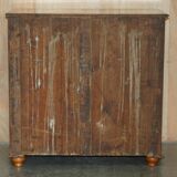 Large Victorian chest of drawers in solid pine from around 1880.