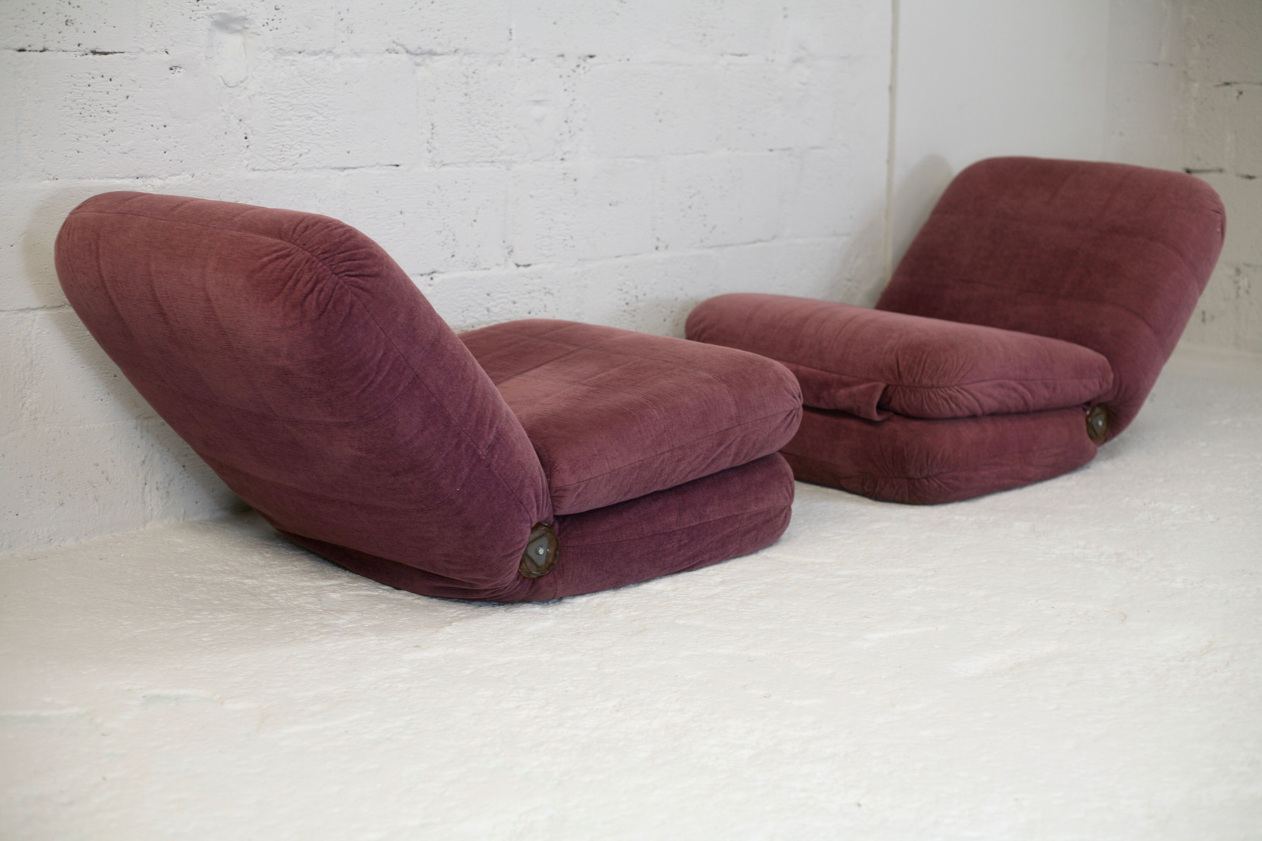 Pair of "eggplant" armchairs, France, circa 1970