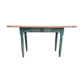 Farmhouse table