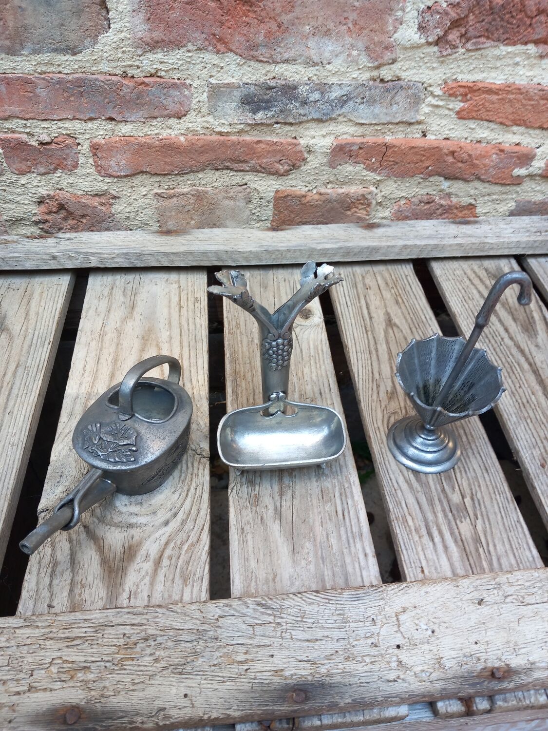 1 set of 20 pewter objects