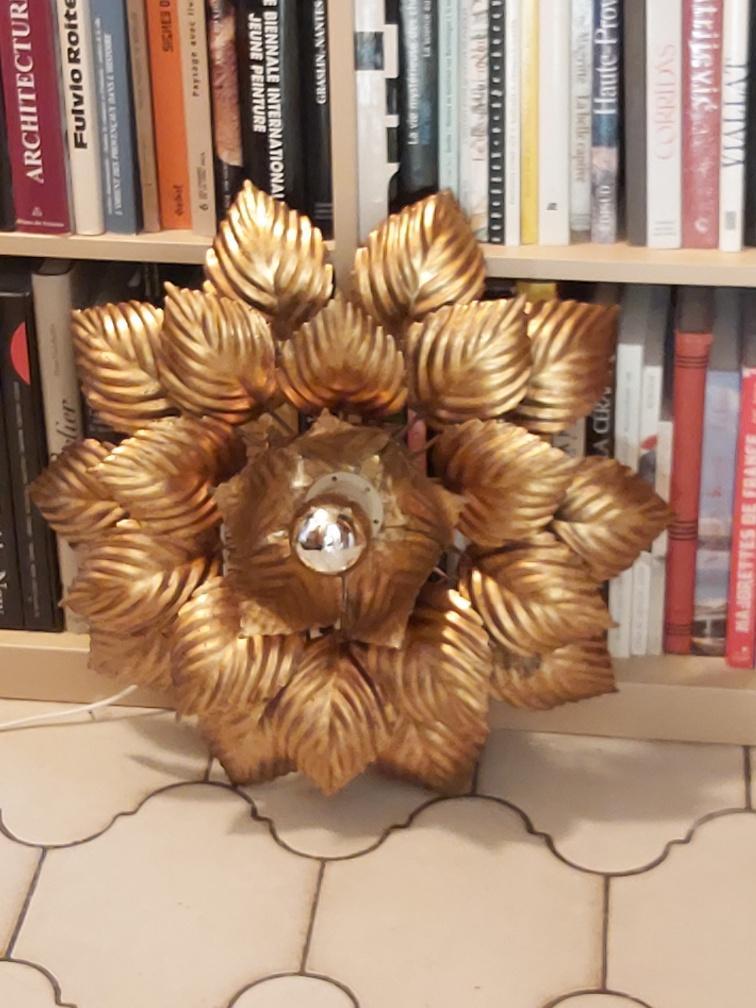 Sconce metal golden leaves 70s