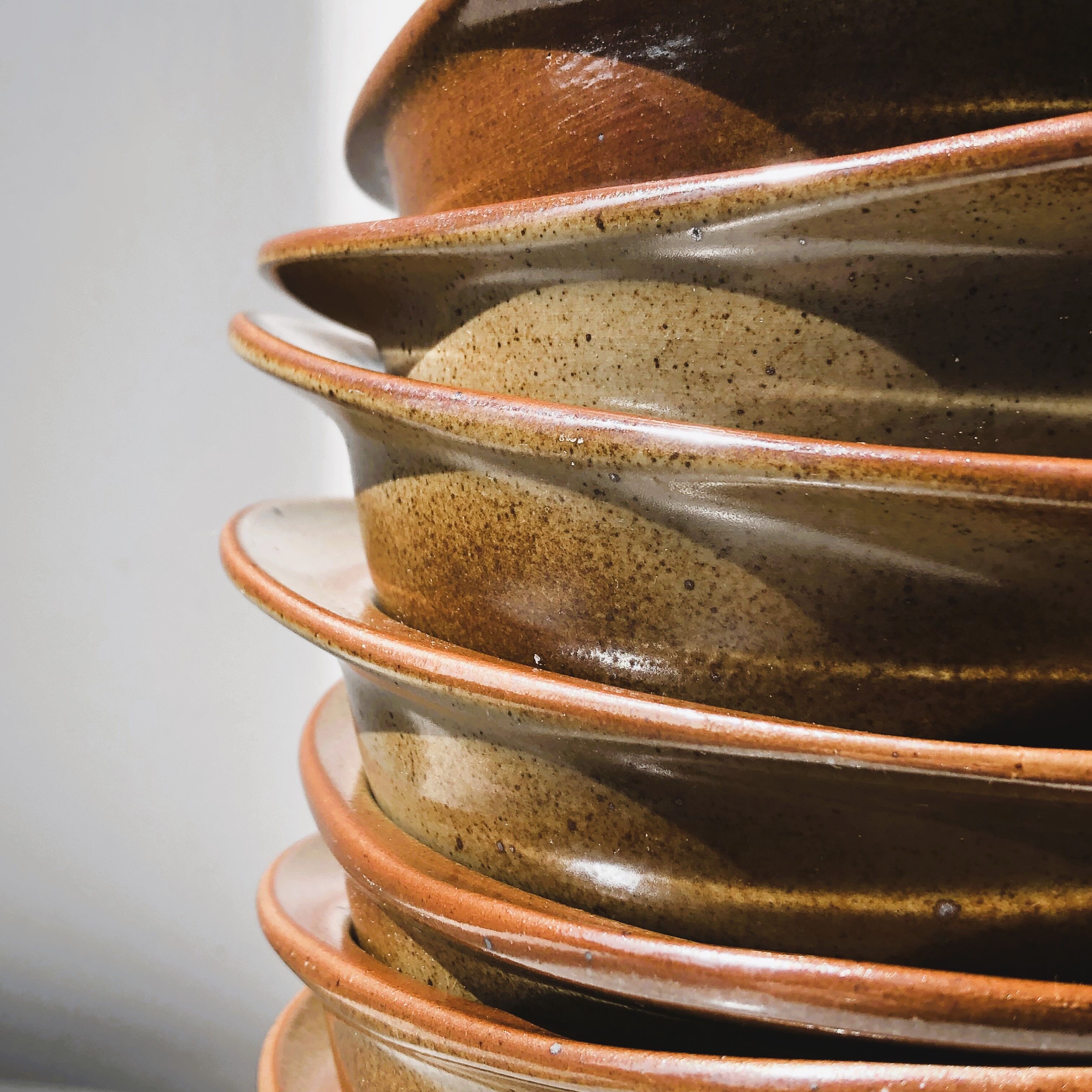 Set of 7 bowls with ears in spotted ceramic - TBE pyrite stoneware.