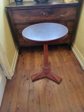 Art deco bistro table fishel