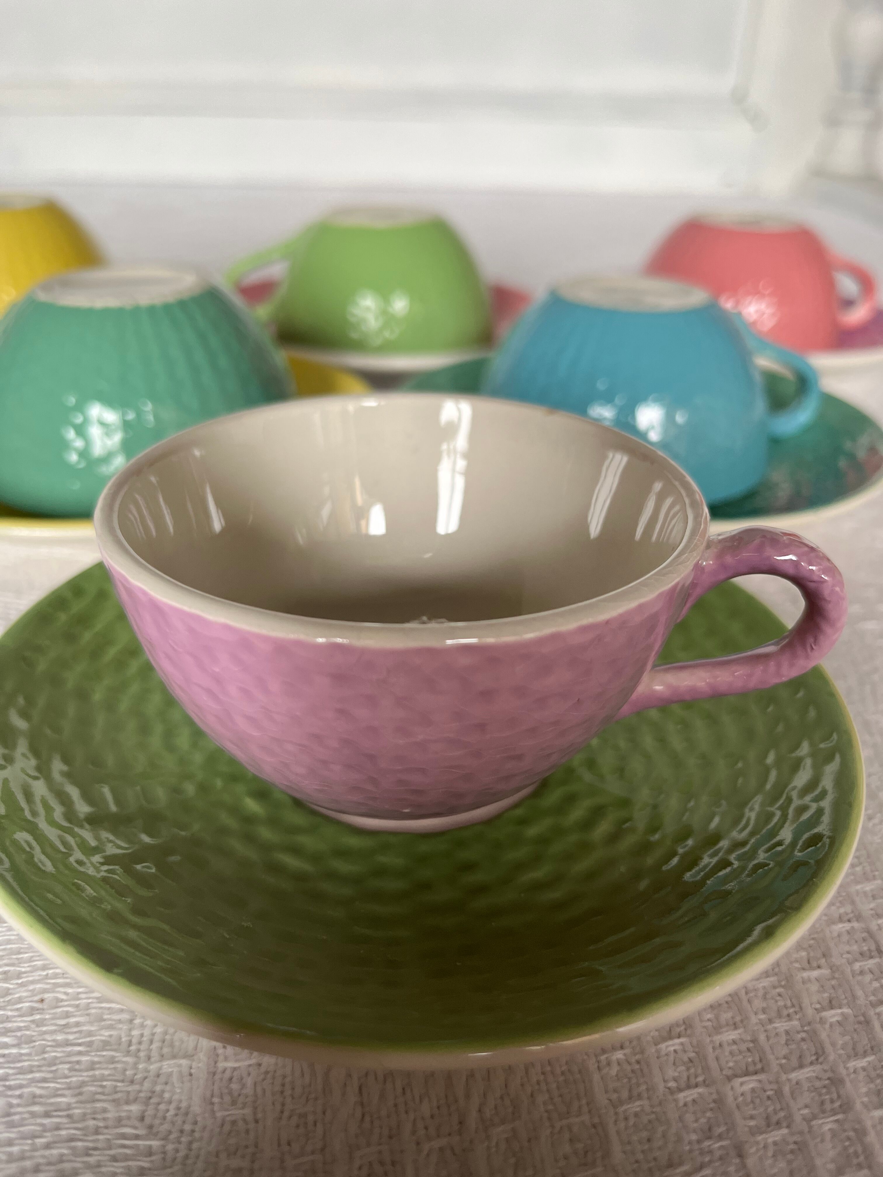 Series of 6 cups Digoin