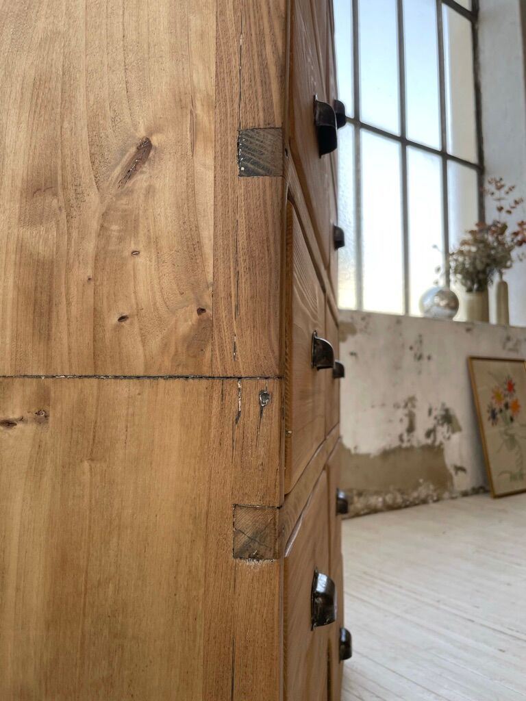 Craft furniture with drawers shell handles