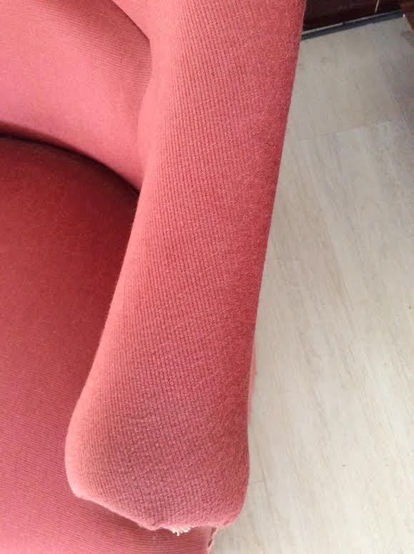 Toad armchair in Pink Velvet