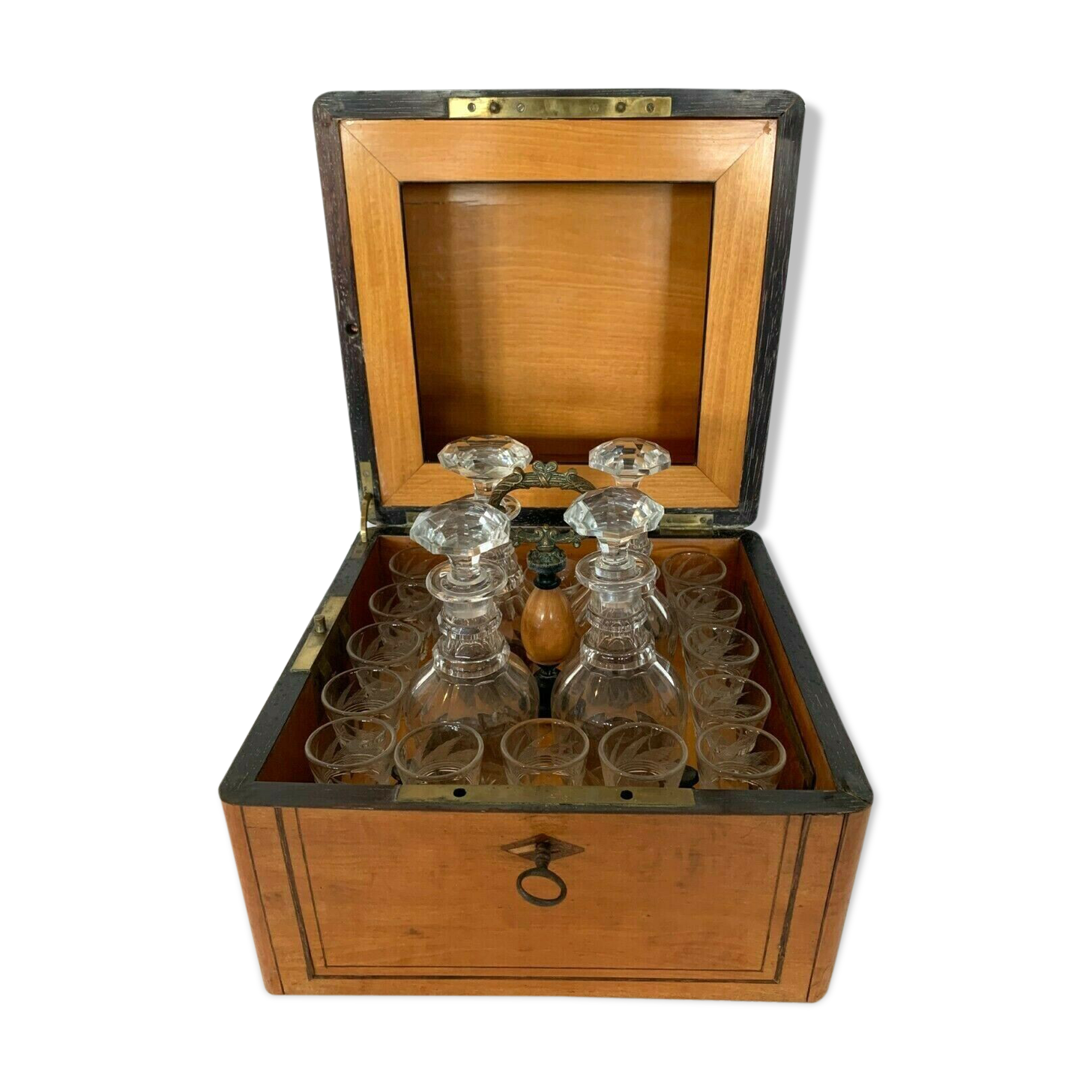 Cave has Charles X-style liqueur in 19th century lemon wood veneer