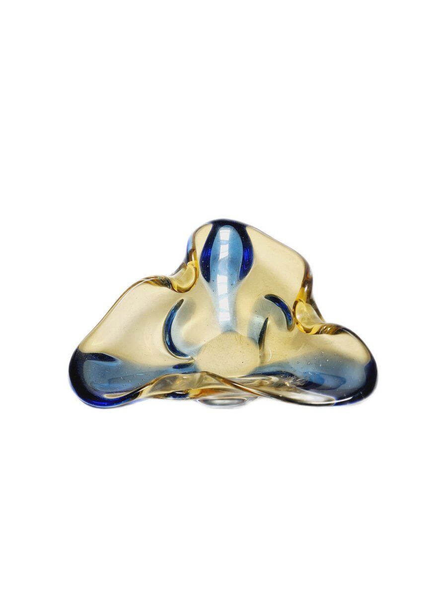 Czechoslovakian vase by Hanna Machanovska for Mstisov Glassworks, 1960s