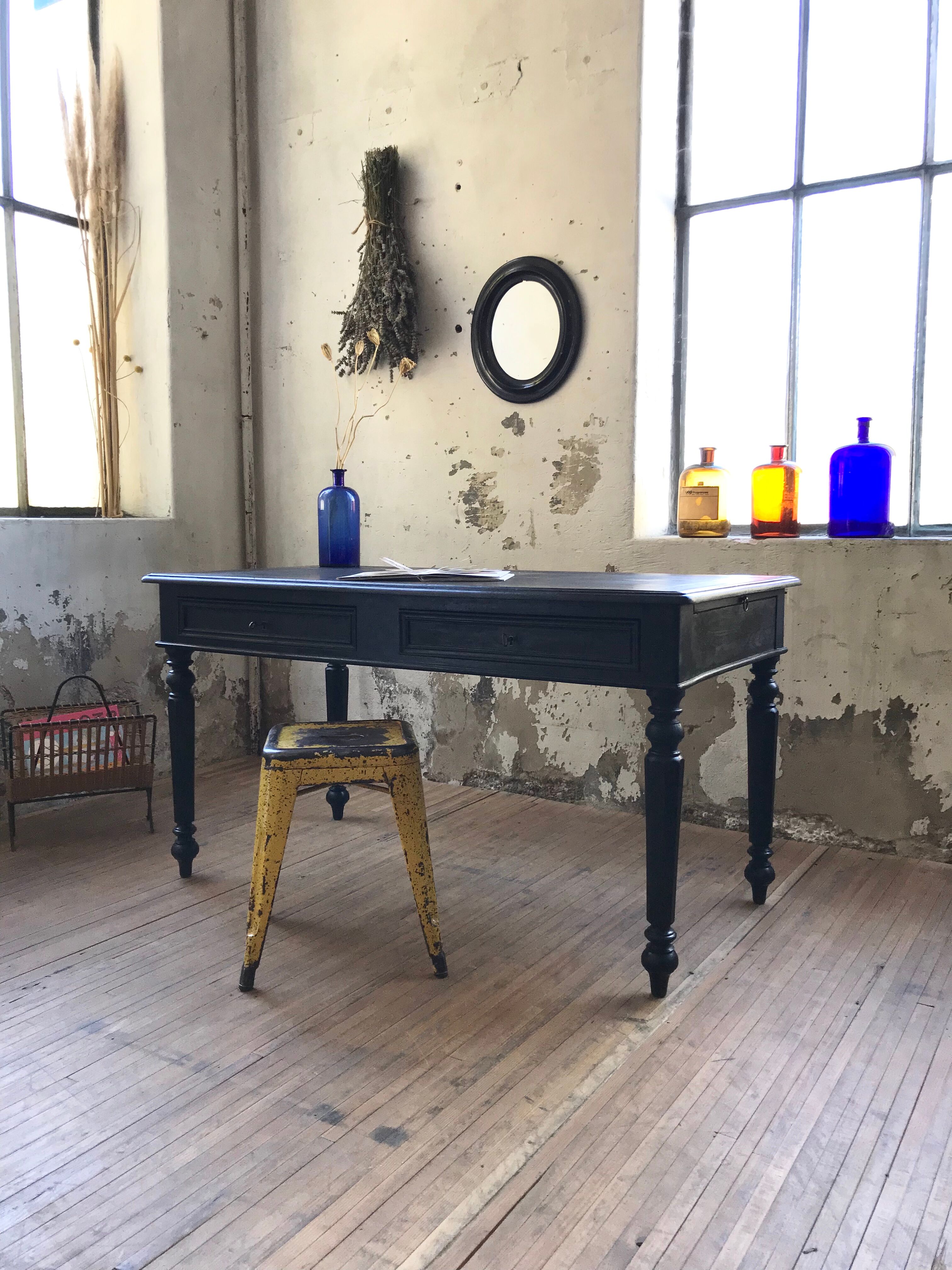 Napoleon Antique blackened wooden desk