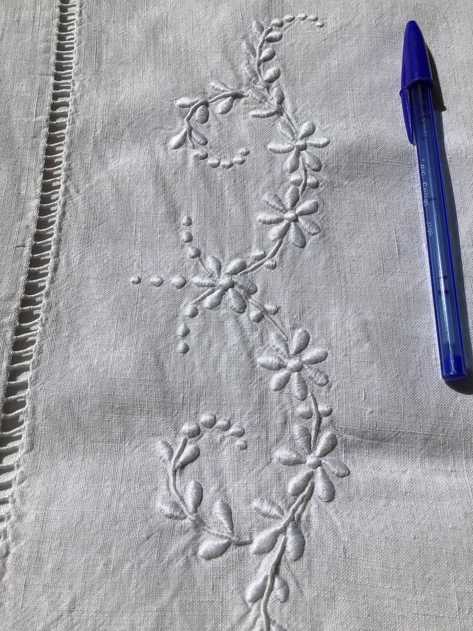 Drap 2 places monogramme MC
