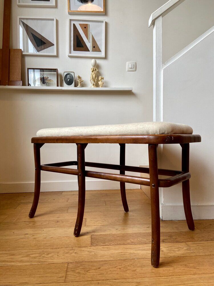 Wooden and beige cotton piano bench