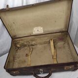 Old suitcase 40s / 50s