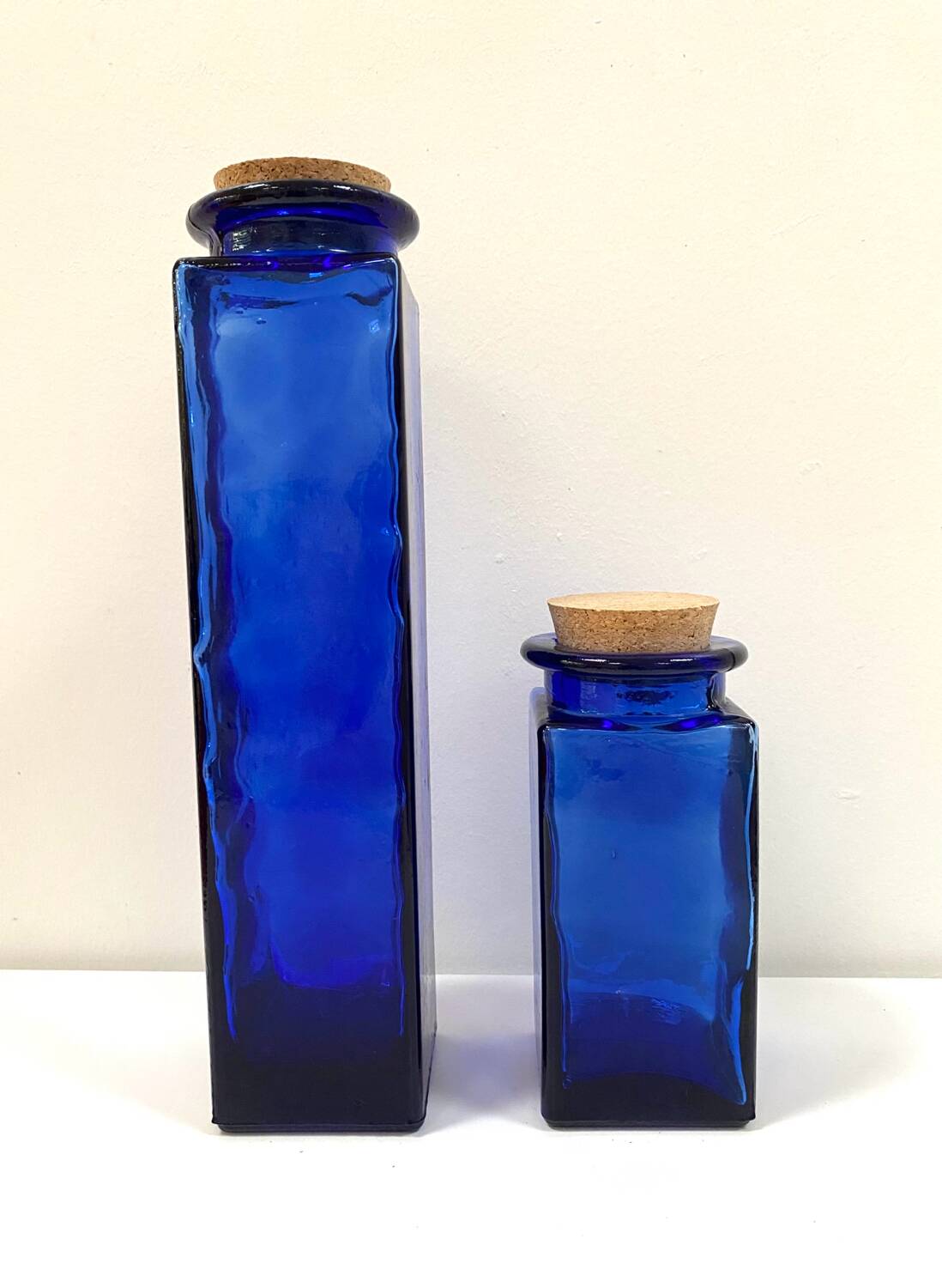 XXL jar in cobalt blue glass