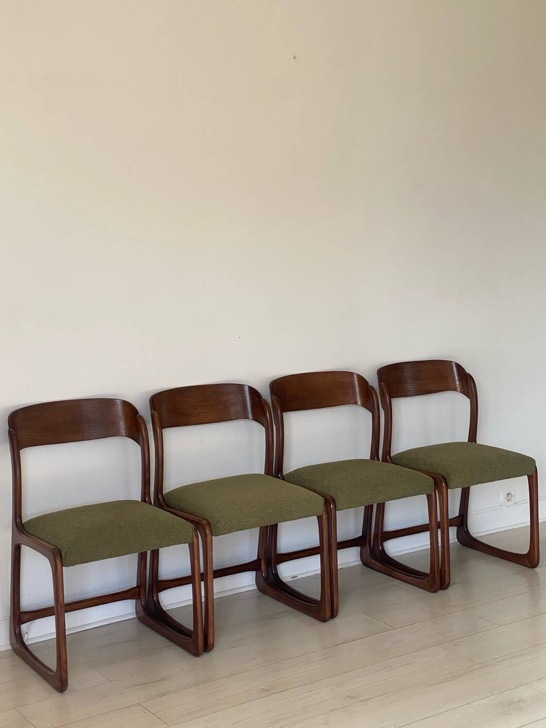 4 Baumann sleigh chairs