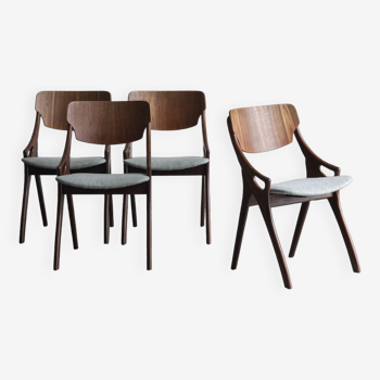 Ensemble de 4 chaises à repas par Arne Hovmand Olsen, design danois, années 60