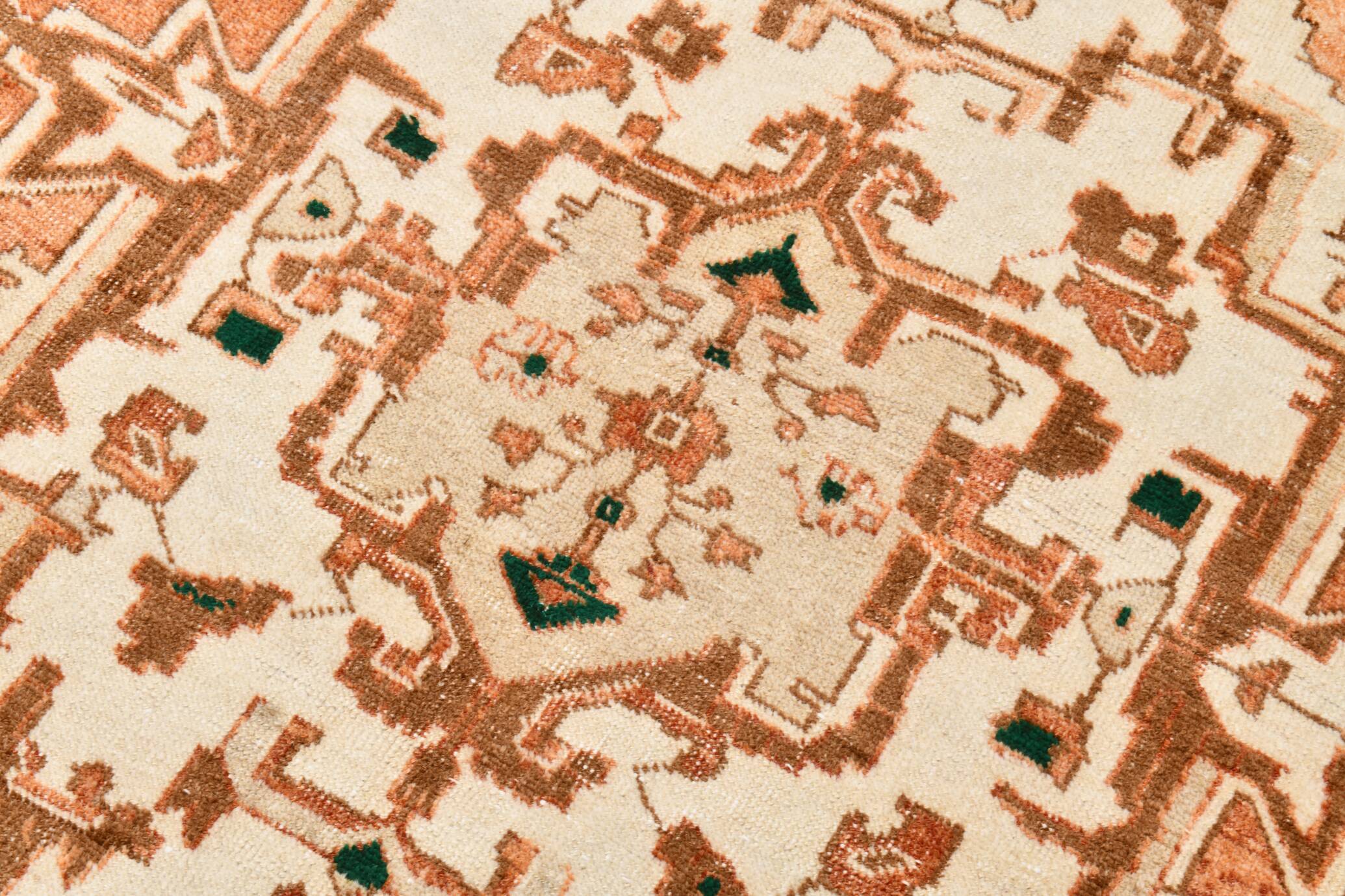 Rare Tapis Anatolien Vintage en Laine Fait Main Tons Brique & Ivoire