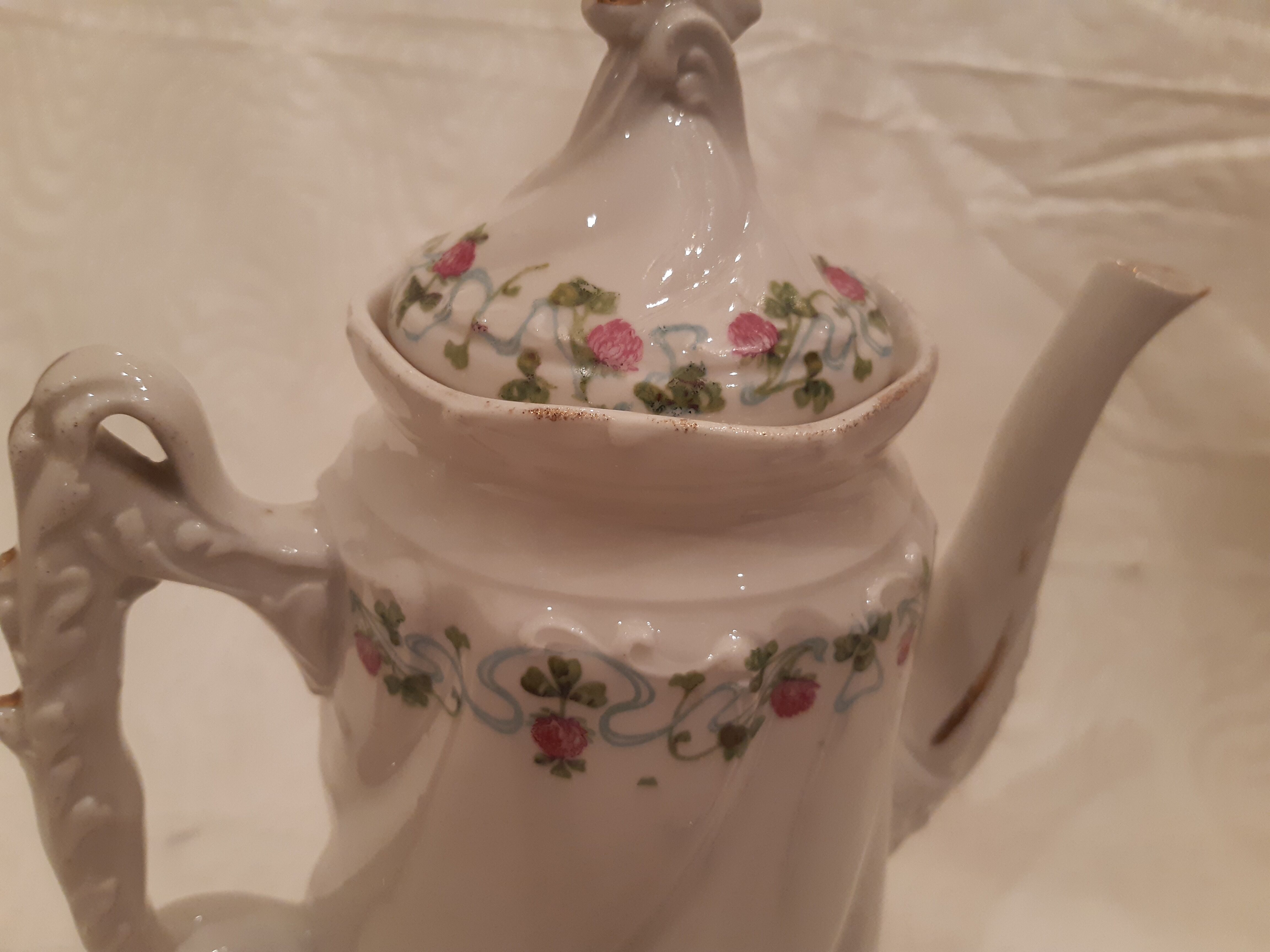 1900 porcelain coffee maker, beautiful vintage decoration element