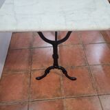 Table de bistrot piètement fonte dessus marbre