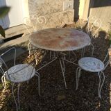 Garden furniture in wrought iron
