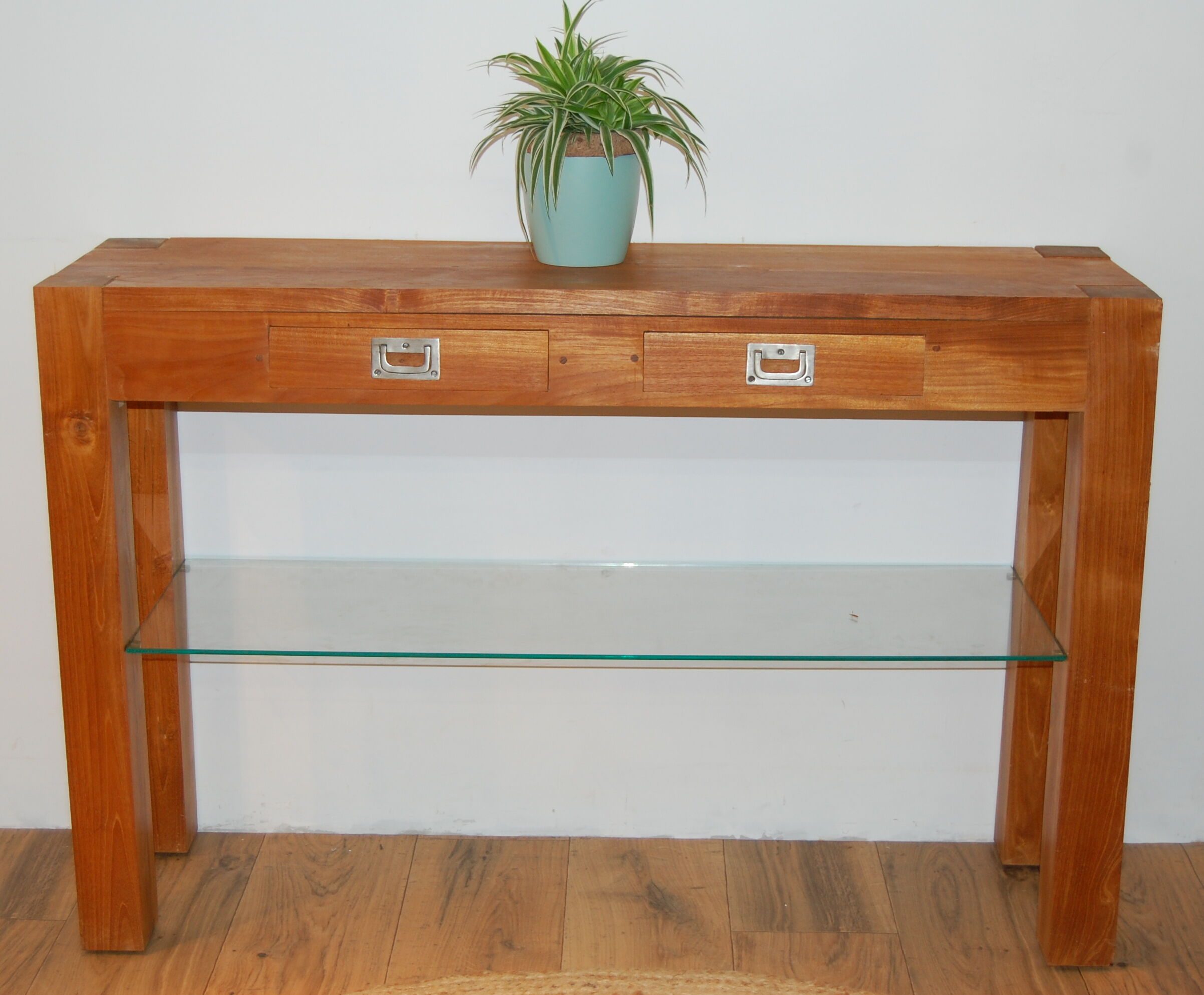 Modern drawer console