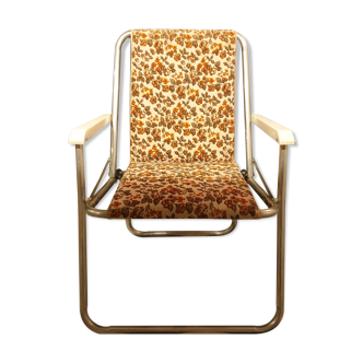 Folding garden chair