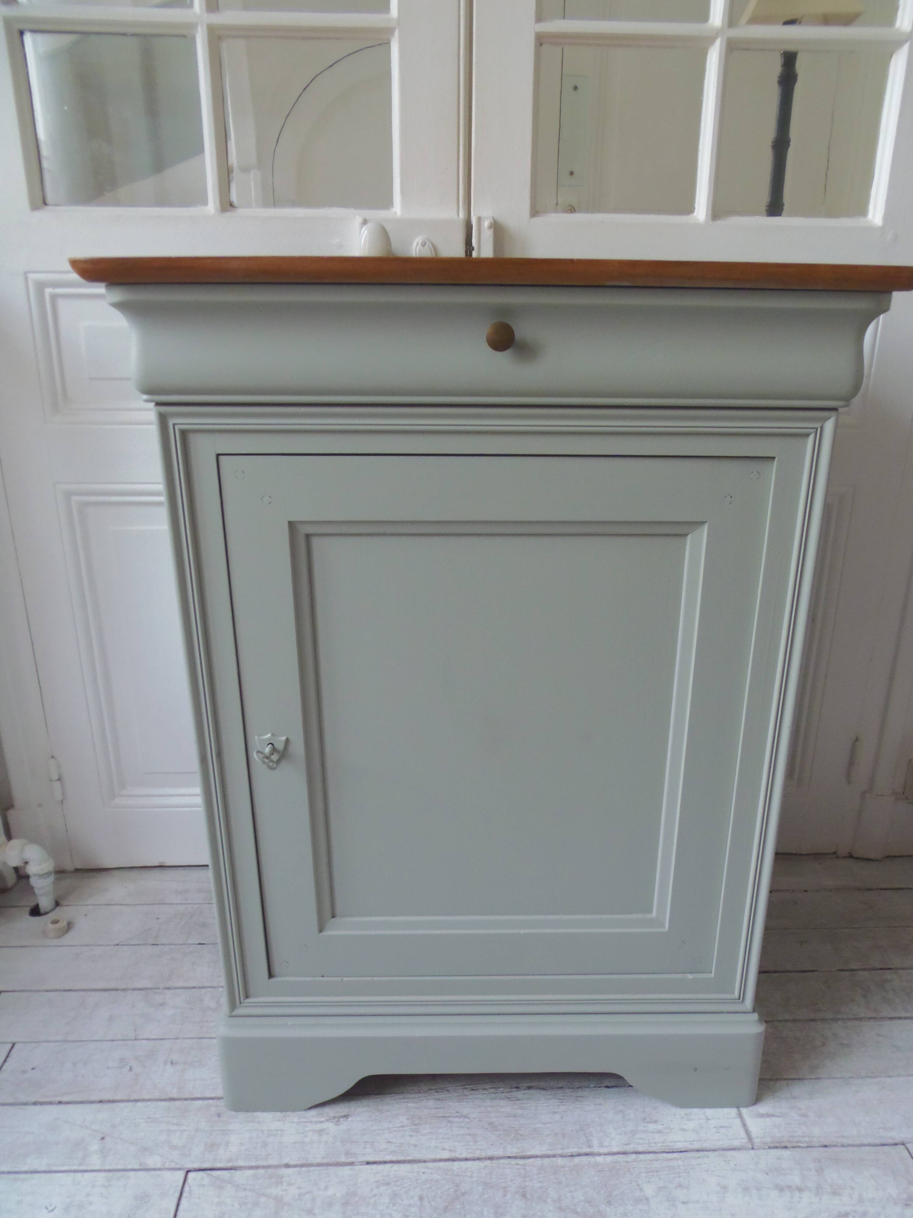 Beautifully crafted Louis Philippe style jam maker sublimated in verdigris, wooden top.