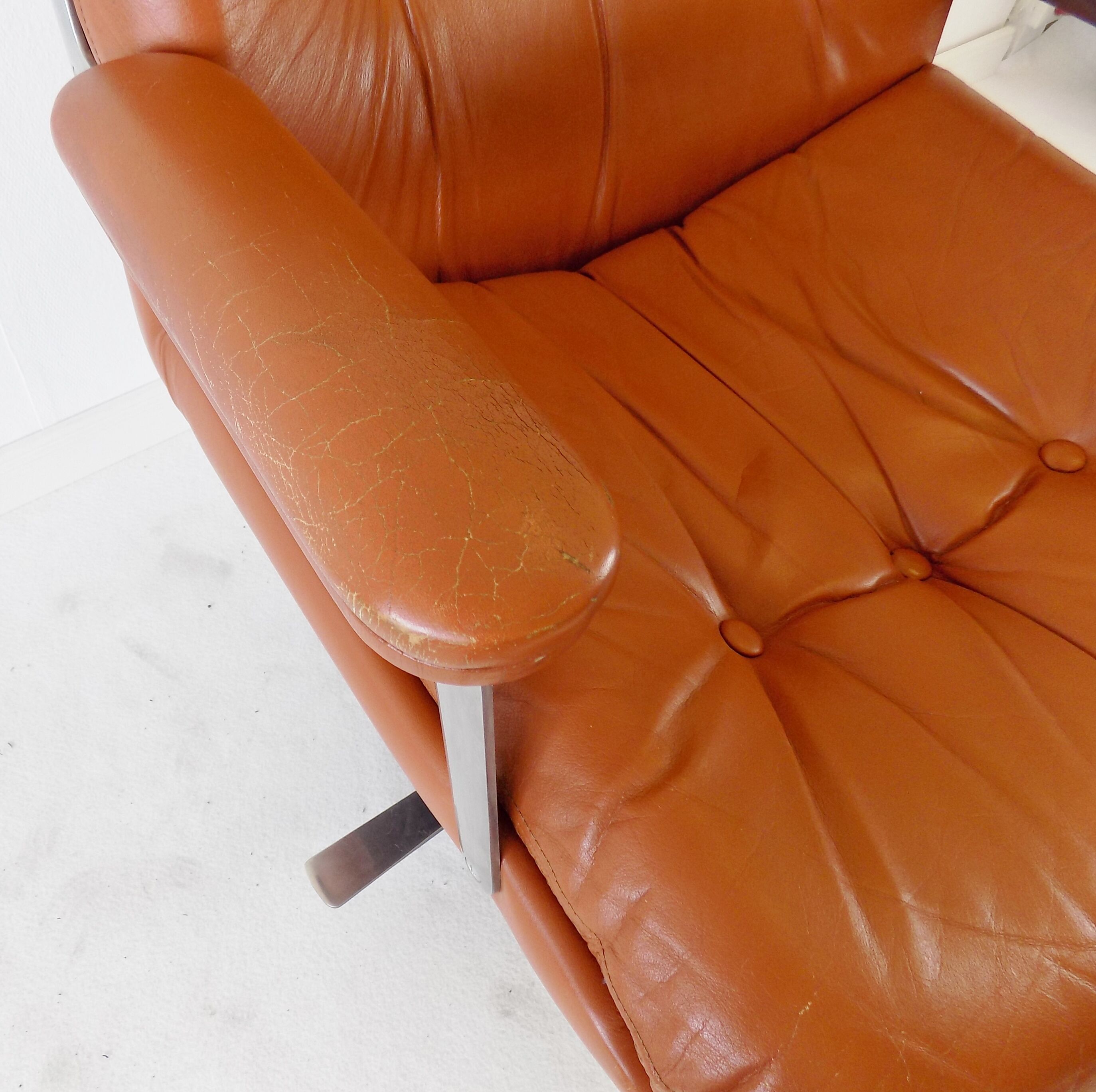 Ring Mekanikk leather office armchair 60's
