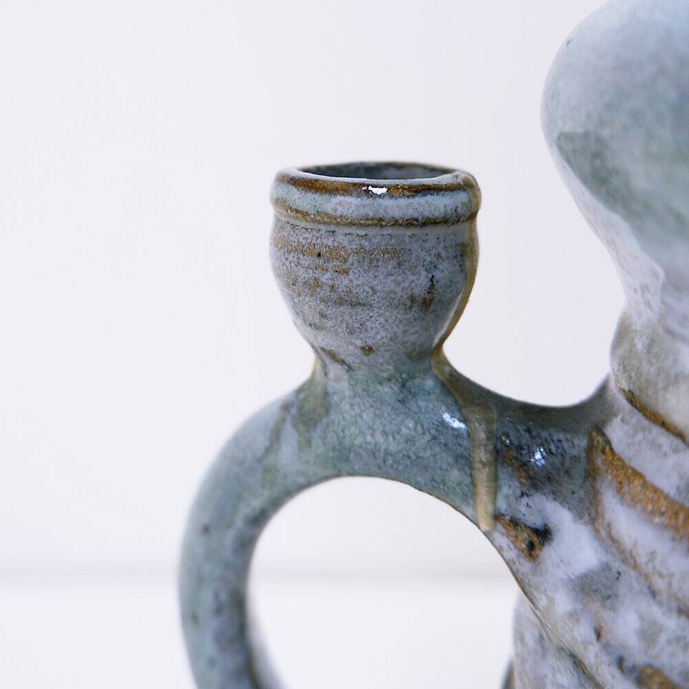 Three-light chandelier in glazed ceramic in the style of Jacques Pouchain.
